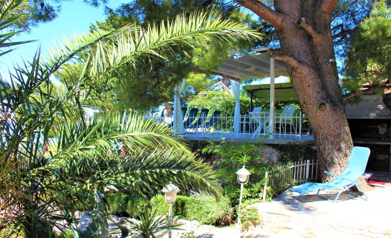 Beach House สตารีกราด-ปาเคลนีซา ภายนอก รูปภาพ